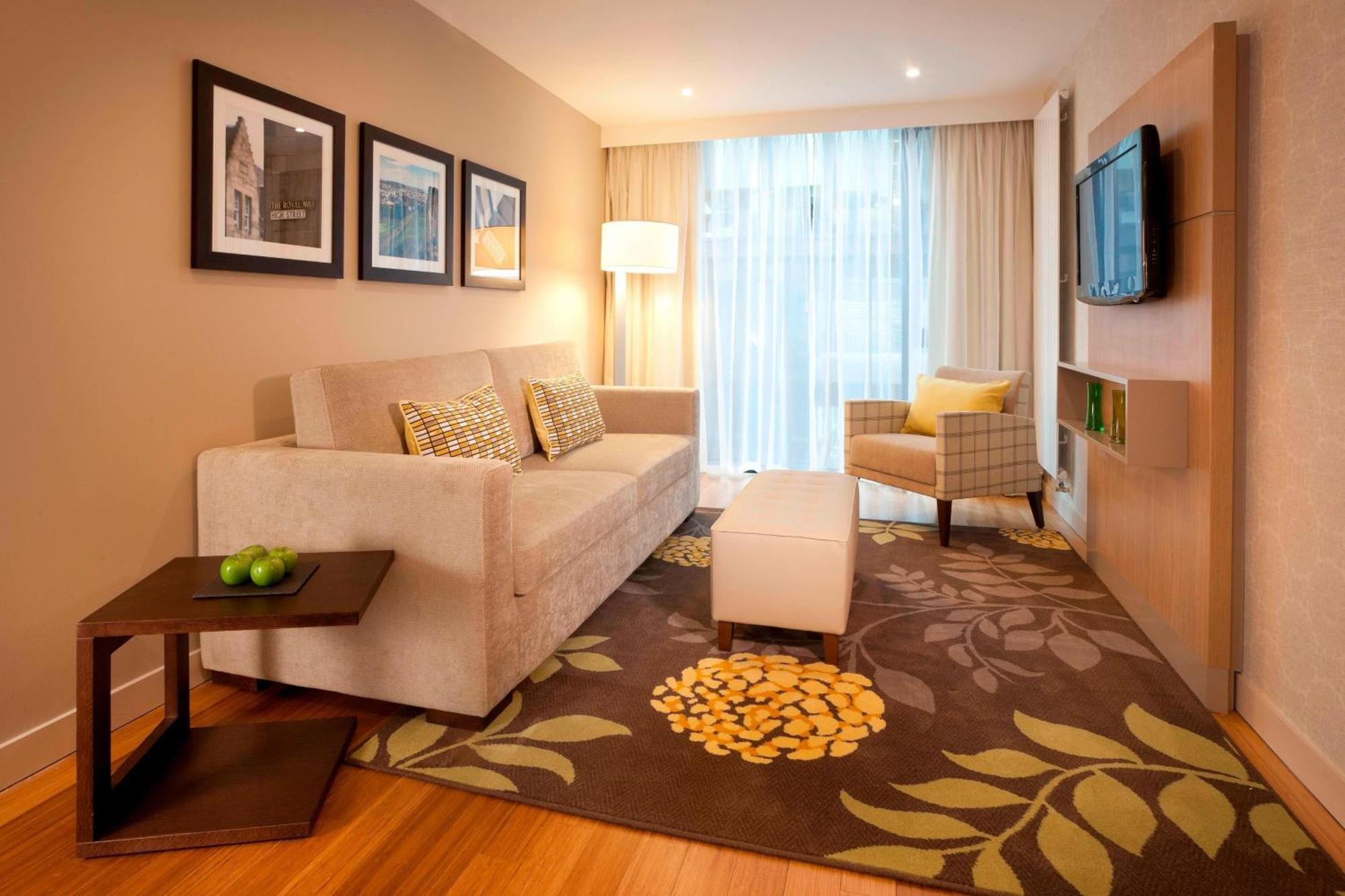 By Marriott Hotel Edimburgo