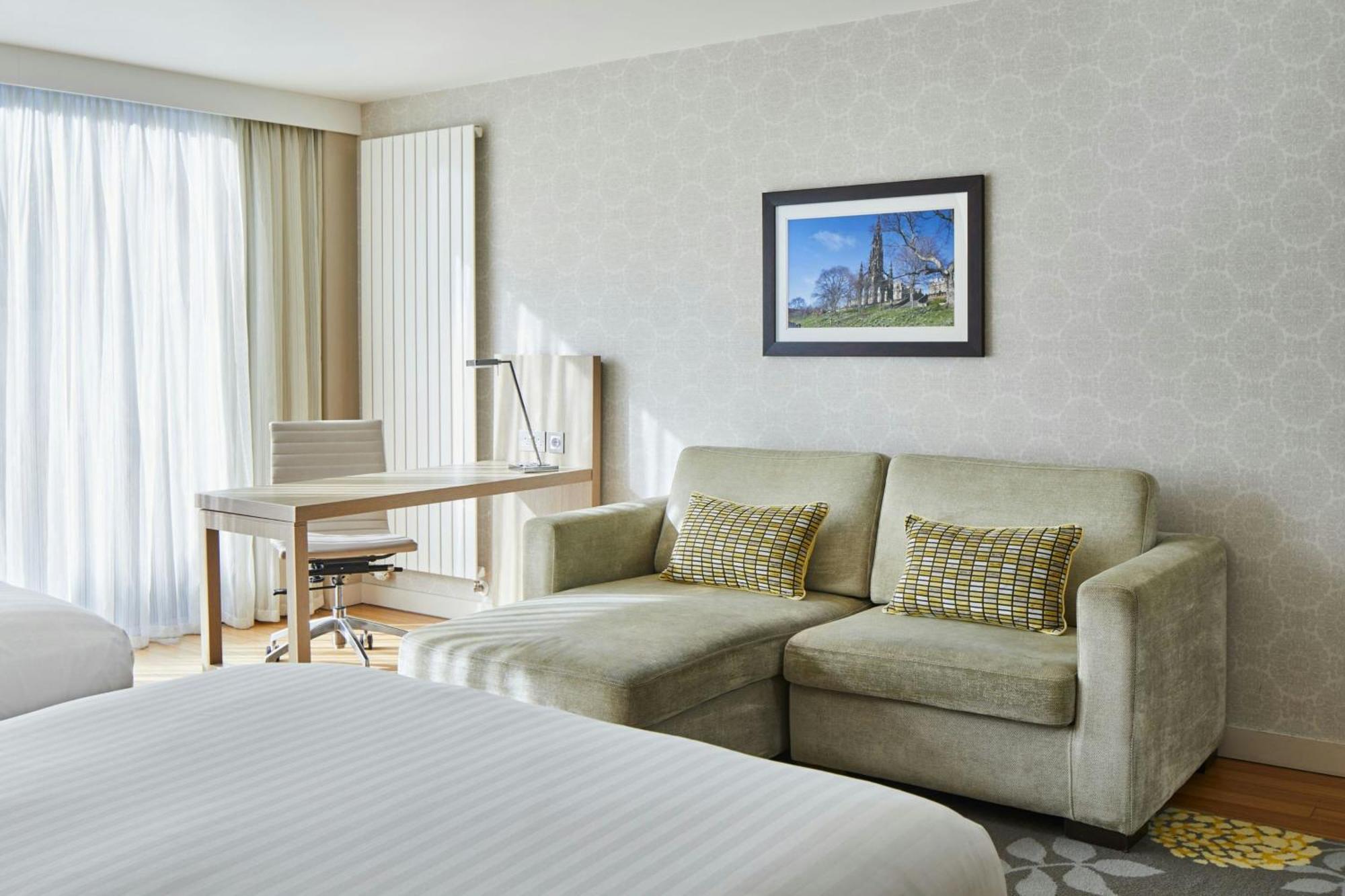 Hotel By Marriott